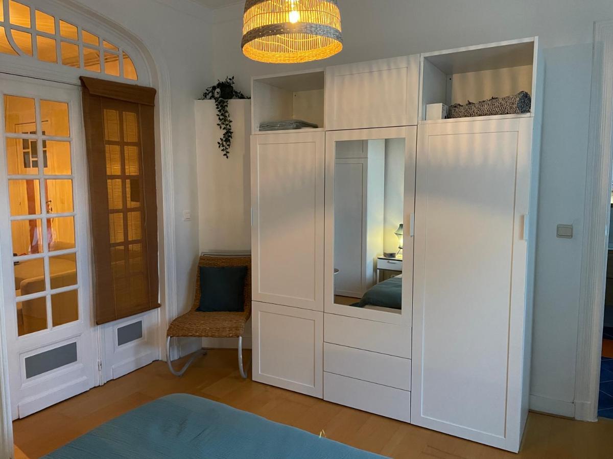 Appartement De Charme Dans Maison De Maitre Bruxelloise Bruxelles Esterno foto